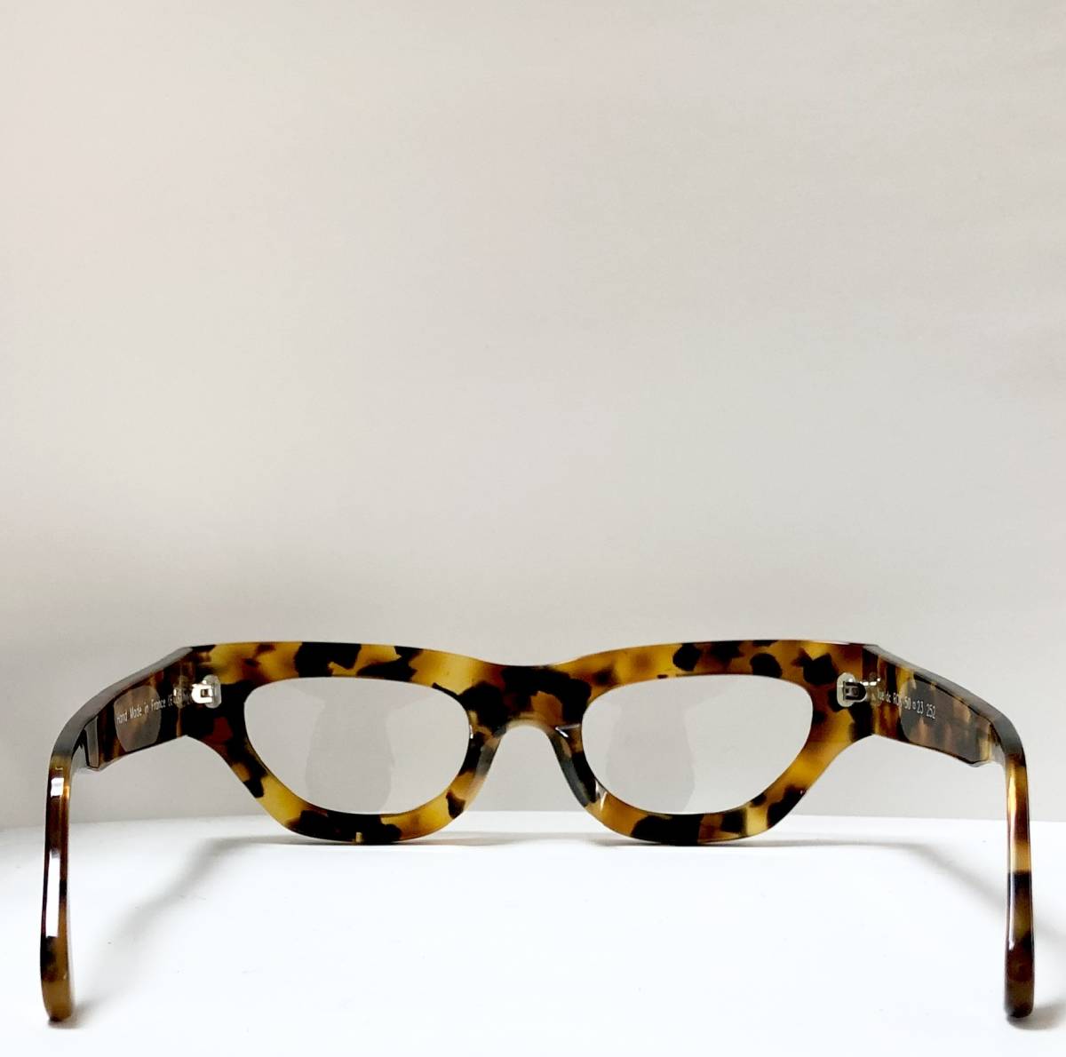 VUE DC ROK Women's Eyeglasses Frame in Tortoise  - Authentic New
